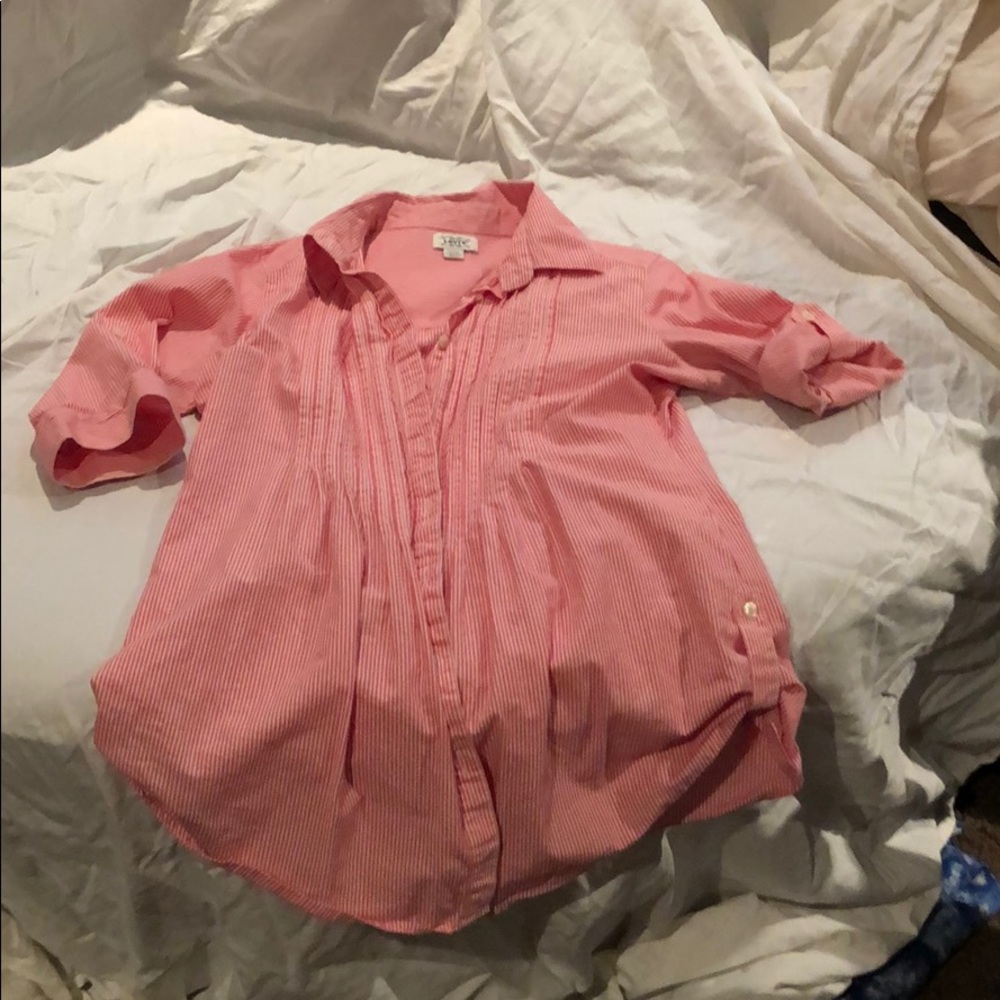 Long Levi’s button down shirt!